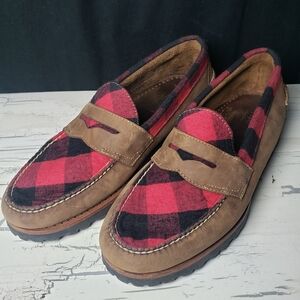 G.H. Bass Weejuns Moc Toe, Lug Sole Loafer in Buffalo Plaid - Men's size 10 D